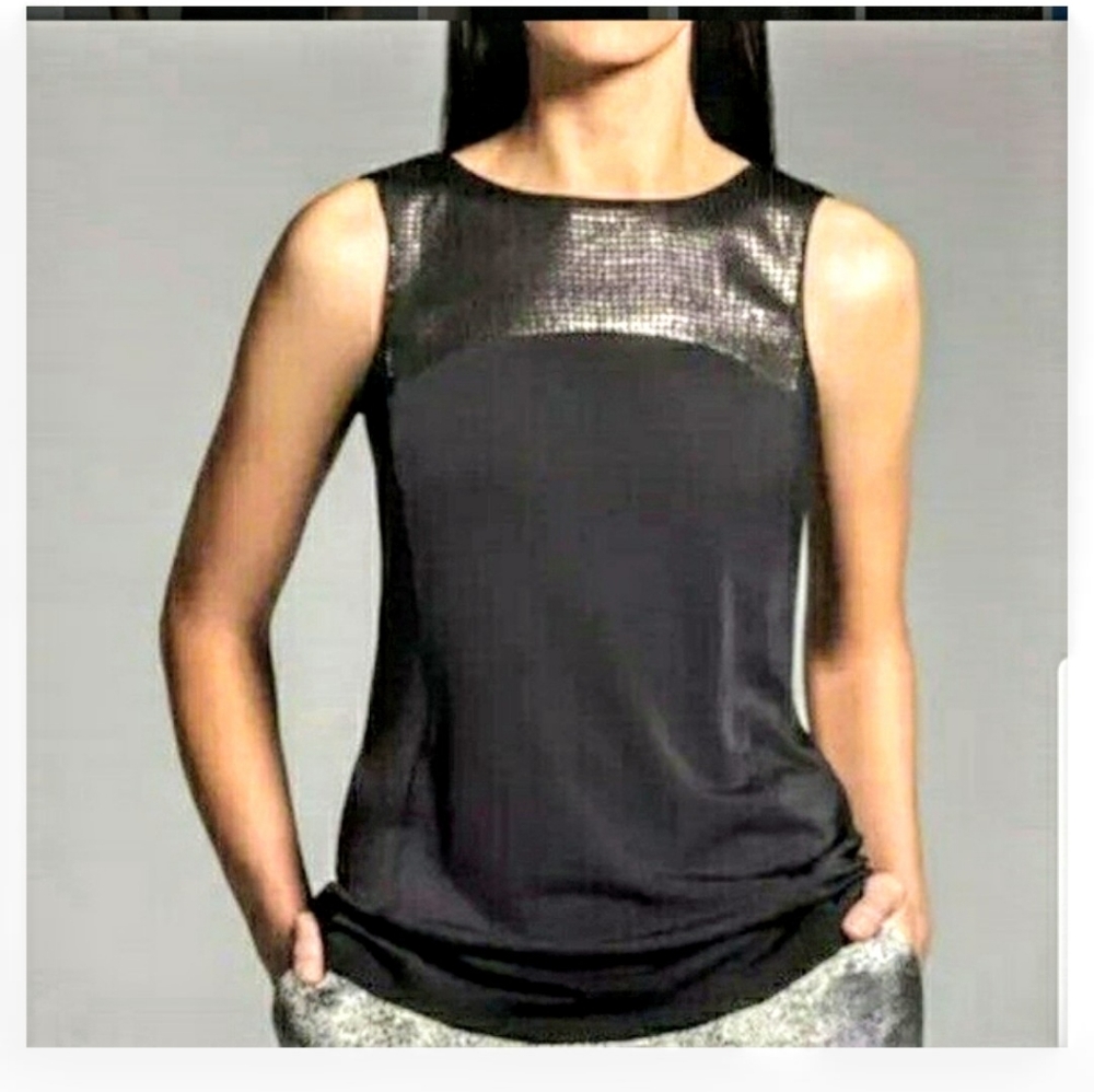 Narciso Rodriguez  Sequence top